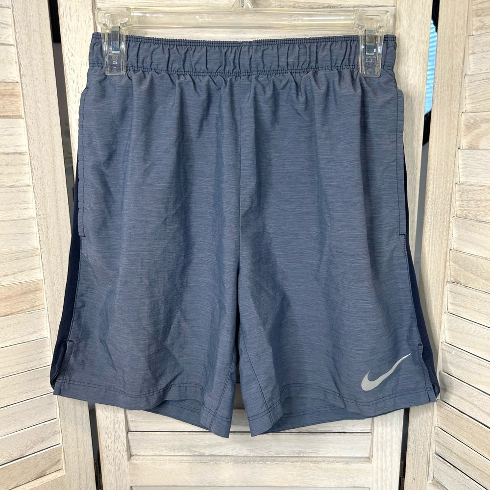 Nike Men’s Blue Navy Casual Athletic Windbreaker Shorts